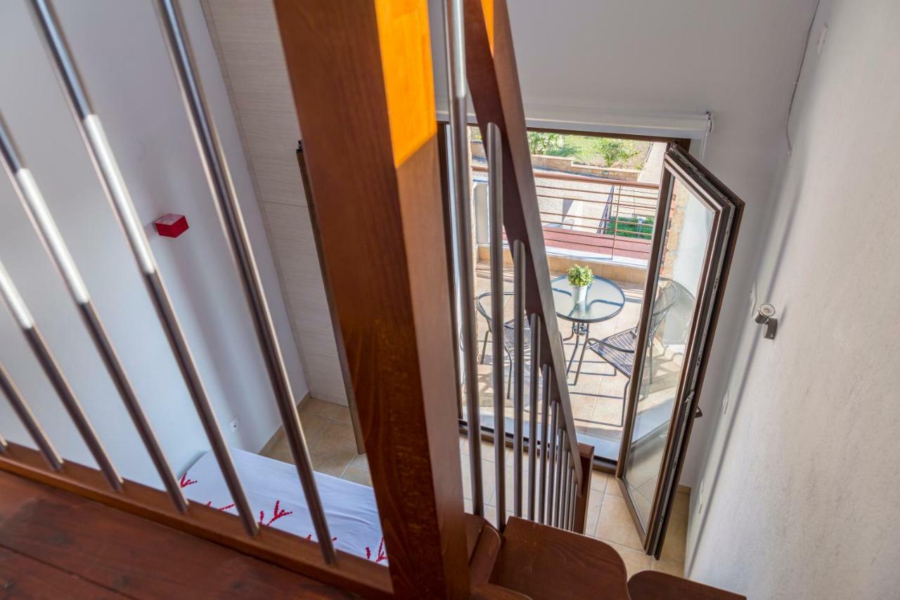 Villa Kristin 2 - 2Min Walk To Great Sandy, Shallow Beach Nikiti  Exterior foto