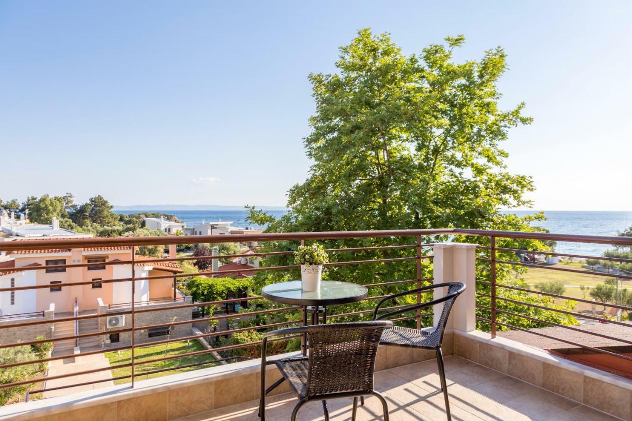 Villa Kristin 2 - 2Min Walk To Great Sandy, Shallow Beach Nikiti  Exterior foto